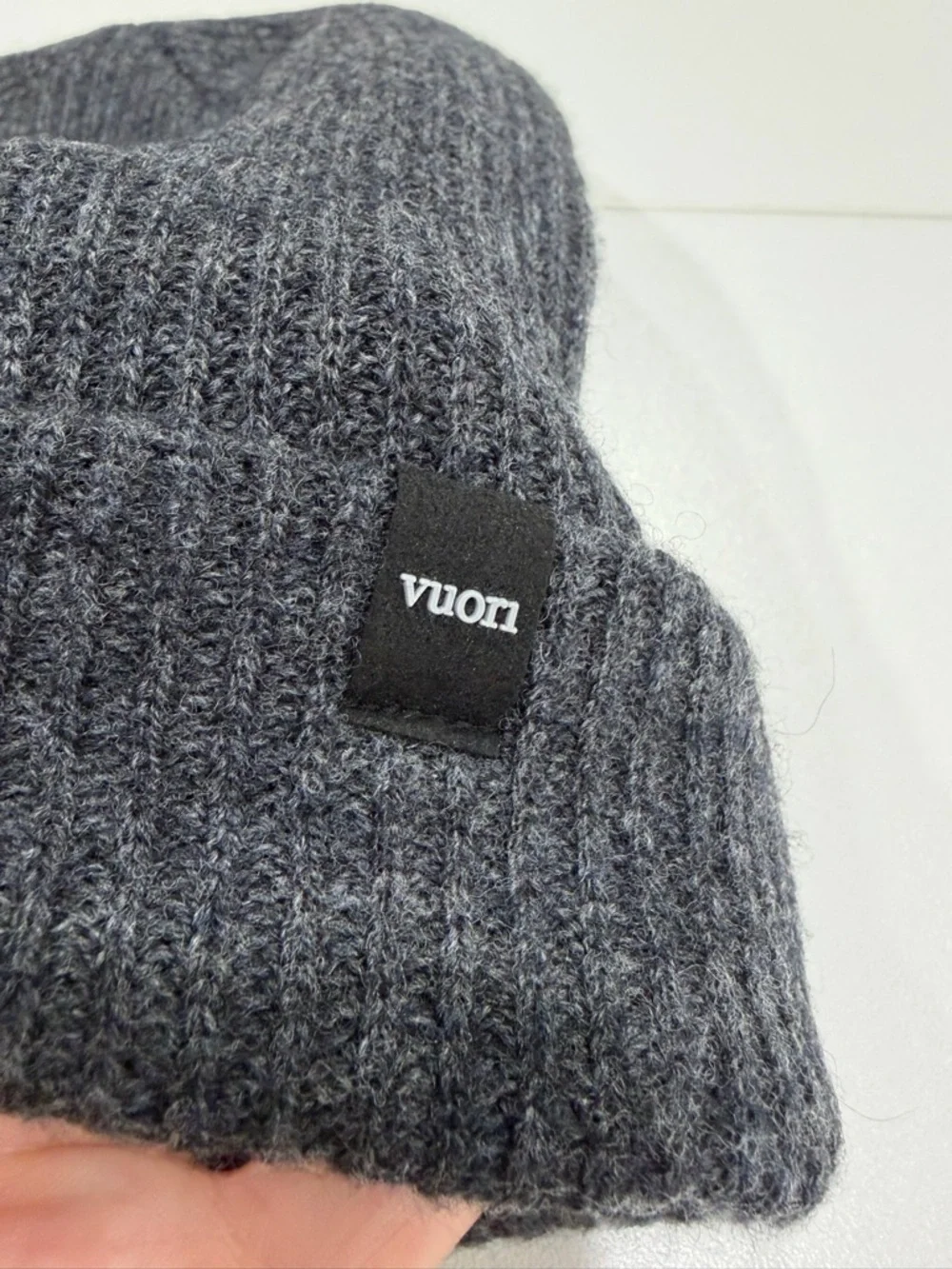 Vuori Douglas Beanie Grey Men's Women's Adult Hat NWT Soft Cashmere Blend